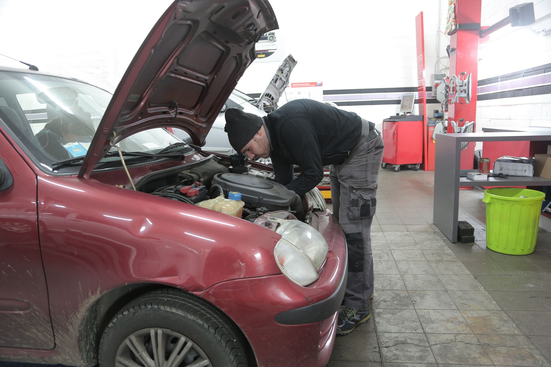 Réparation Voiture équipe à Beauvais
